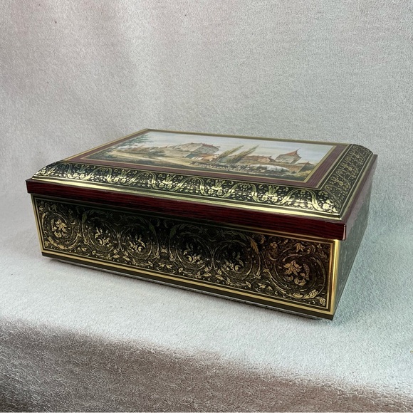 Vintage E. Otto Schmidt Metal Tin Storage Bakery/Biscuit Box-Hinged Lid-Germany - Picture 4 of 13